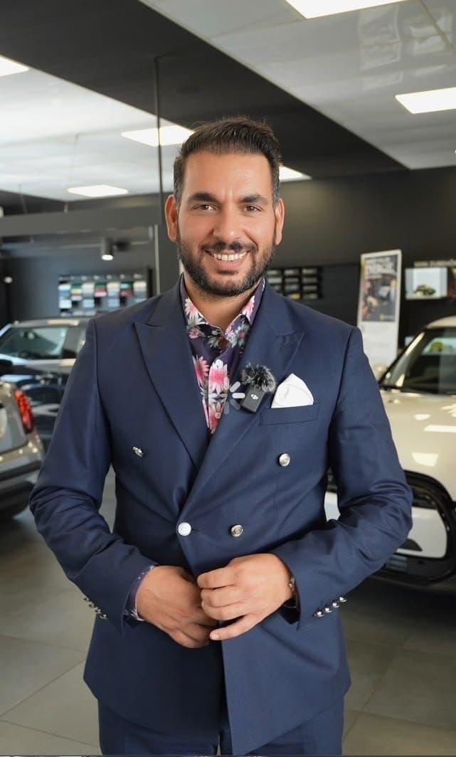 Tolga Toker — Deutschlands bester BMW Verkäufer